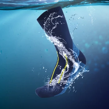 Чорапи дишащи Водоустойчиви чорапи за универсална употреба на открито са напълно подходящи за мъже и жени, ангажирани в ски спорта, колоезденето, преминаване уейд